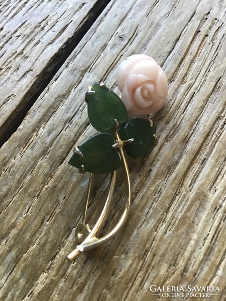 Old rose brooch with carved coral and jade leaves
