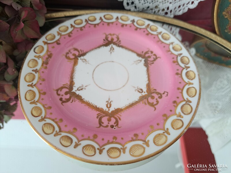Antique tea cup with cake plate