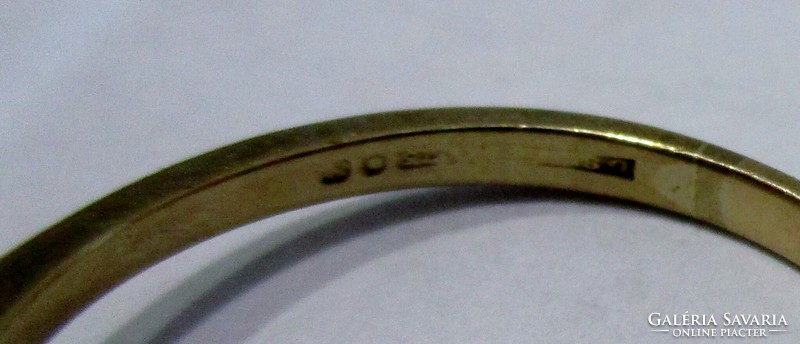 Gyönyörű régi 9kt arany gyűrű smaragd, opál és 0,15ct gyémánt kövekkel