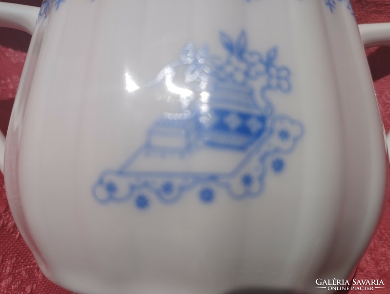China blau patterned porcelain sugar container with lid