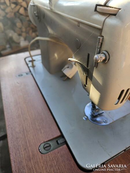 Brother sewing machine mgf., German, schweiger sewing machine table