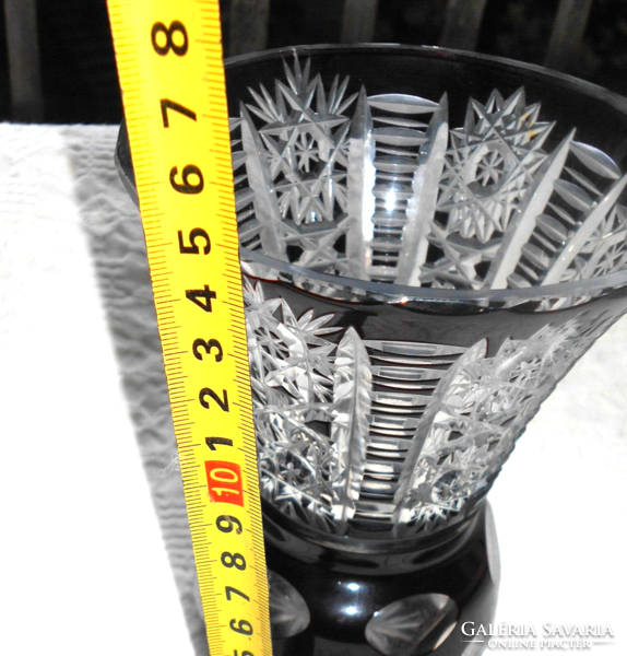 Vastag masszív  kristály  váza-  Bider stíl