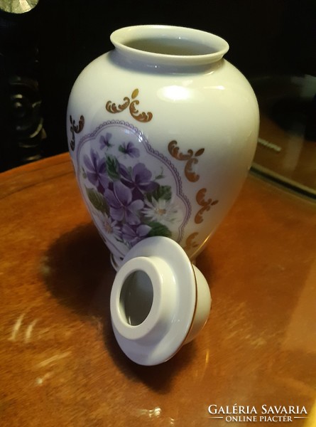 Wallendorf porcelain vase with lid