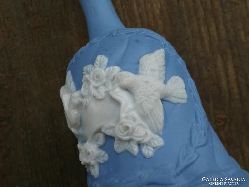 English porcelain doorbell, decorated with an angel calling cameo