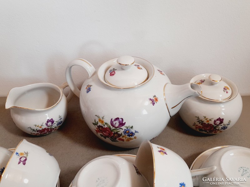 Hollóház porcelain tea set