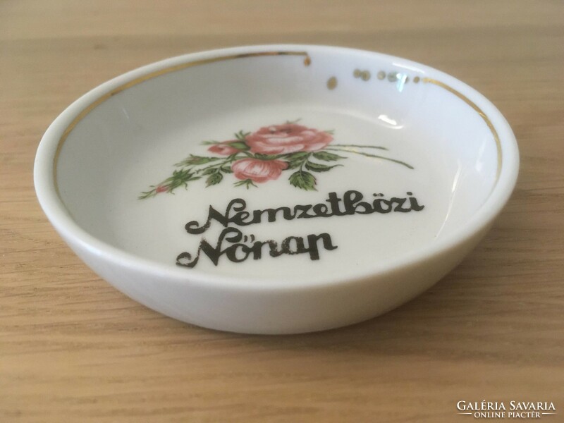 Hollóházi Nemzetközi Nőnap váza és tálka porcelán