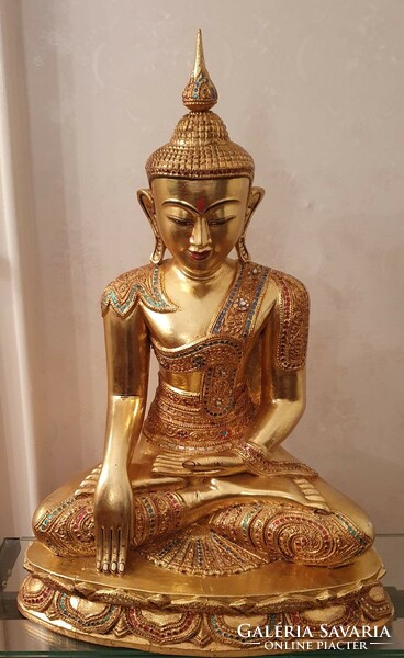 Shakyamuni Buddha wooden statue gilded