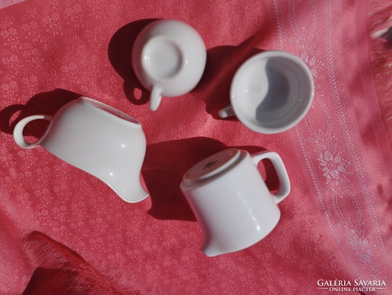 2 személyes porcelán kávéskészlet, babaházi kellékek