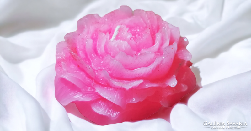 Rózsa formájú illatgyertya
