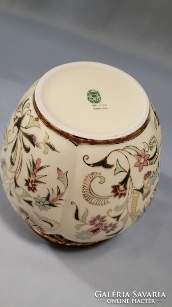 Zsolnay hand-painted porcelain large pot with flowers