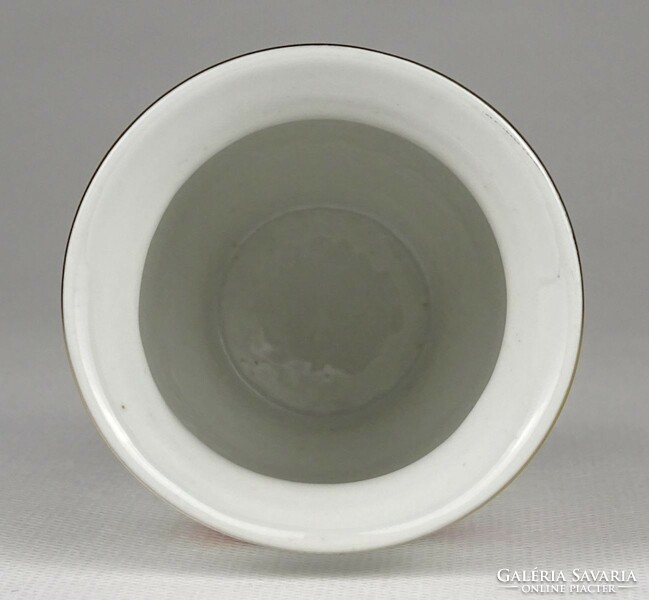 1O637 Régi ritka kisméretű jelzett Zsolnay porcelán váza 7 cm