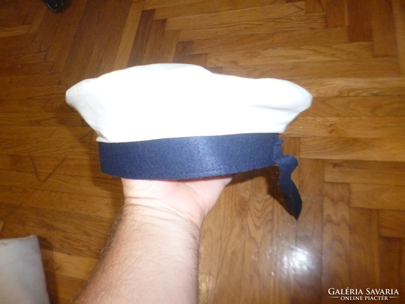 Sailor hat