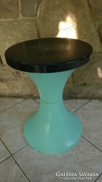 Retro! Pille chair, a classic of the 70s, turquoise-black