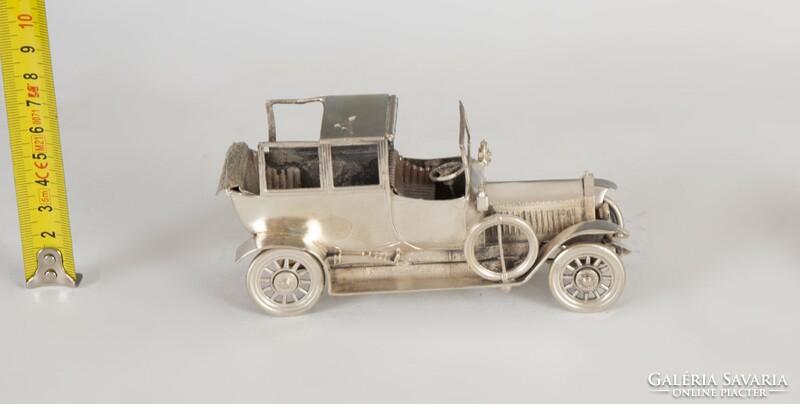 Ezüst Rolls Royce (1911-es) modell