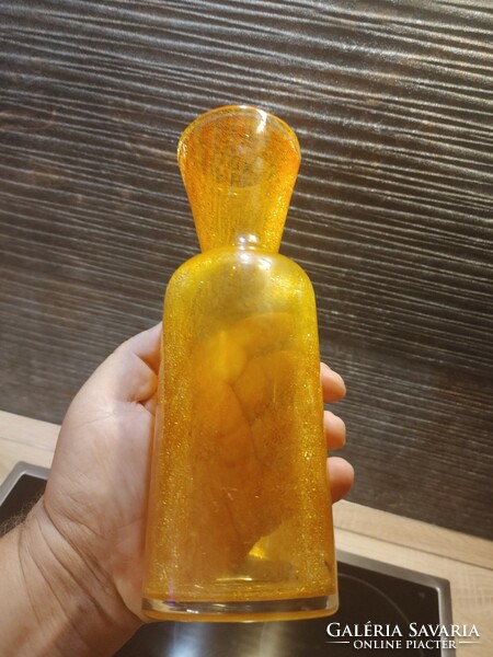 Retro ritka narancs színű váza 25 cm repesztett Gyönyörű Fátyolüveg fátyol karcagi berekfürdői üveg