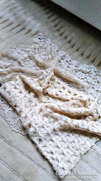 3 Old crocheted lace tablecloths {e3}