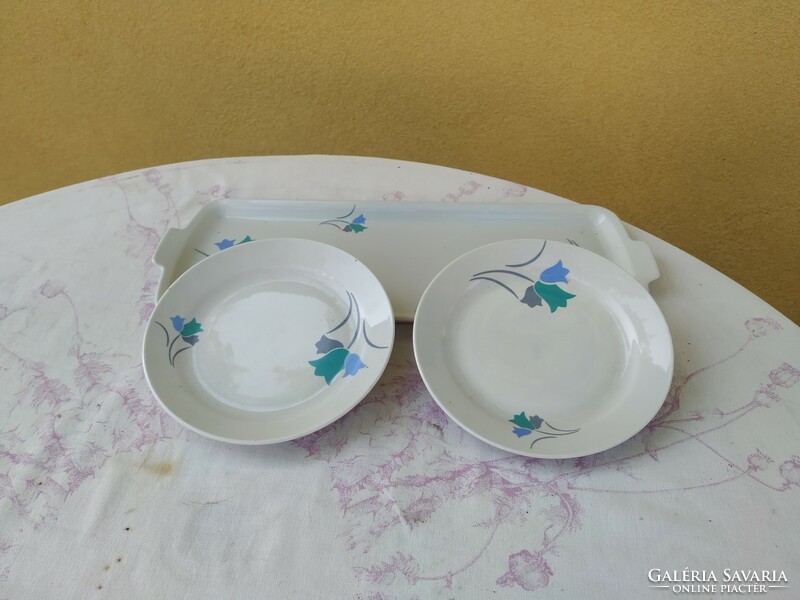 Zsolnay cake set for sale! Zsolnay porcelain cake and serving dish, 2 plates for sale! For replacement