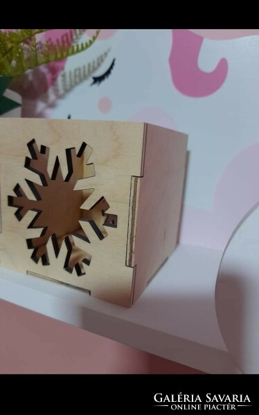 Christmas winter wooden candle holder