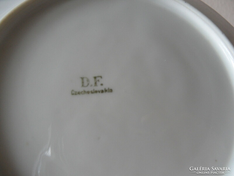 D.F csehszlovák virágos porcelán süteményes tányér ( 4 db. )