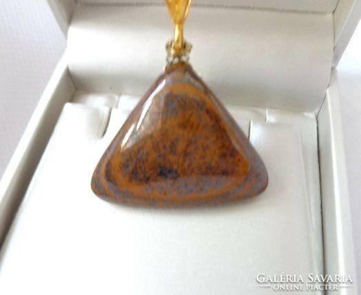 Special tiger eye pendant, chain