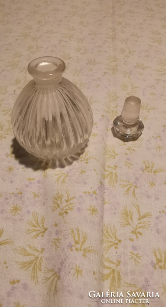 Perfume bottle with polished stopper