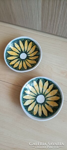 Retro ceramic plates with flower depictions