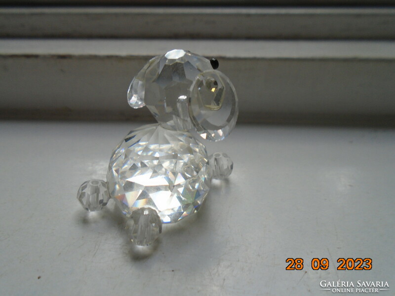 Hand polished Czech Mayfair Bohemia lead crystal animal figure from the 70s, dog