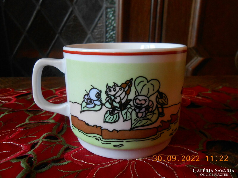 Mug with Zsolnay's fairy tale pattern