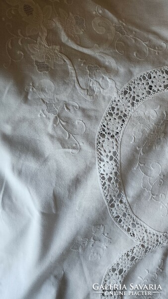 Giant art nouveau lace insert, detailed festive tablecloth, valuable Hungarian uninitiated needlework