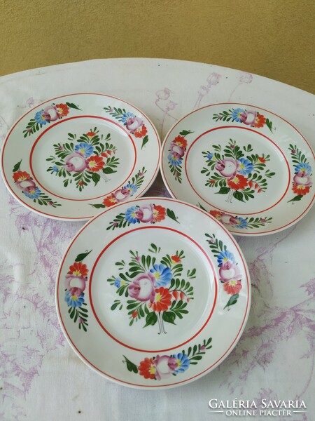 Hollóháza, wall decoration decorated with a folk pattern, 3 wall plates for sale!