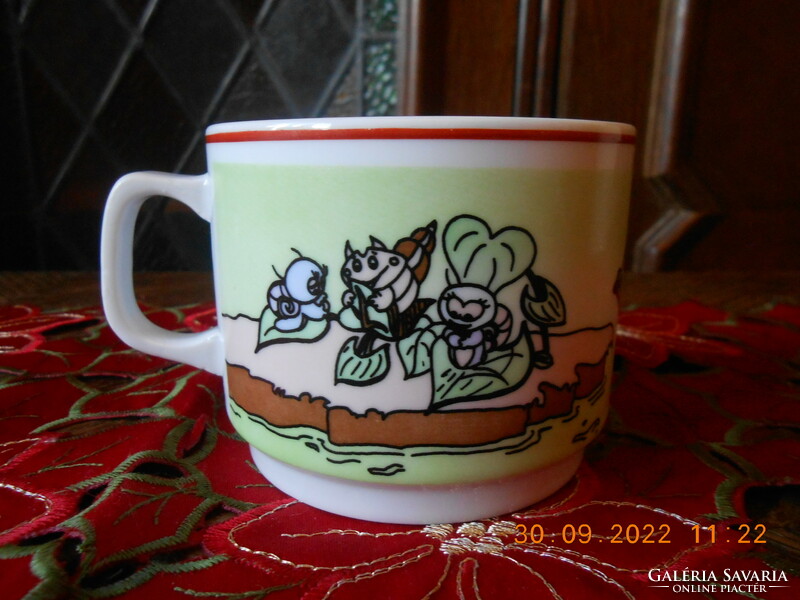 Mug with Zsolnay's fairy tale pattern