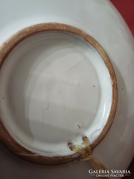 Szépséges Krajtsovits Margit falikerámia.