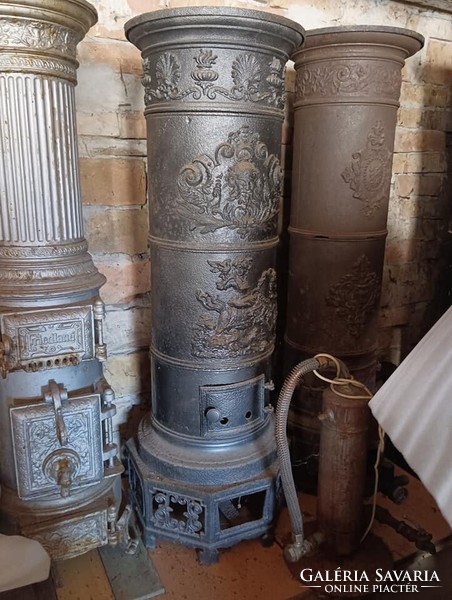 Rarity !!! 2 1880 column stoves, iron stoves from the Munkácsy foundry