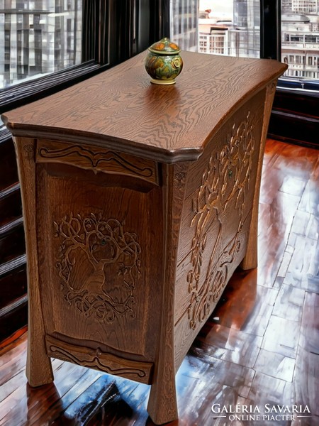 Oak chest of drawers - with tree of life decoration, 4 drawers, hidden compartment, new, numbered