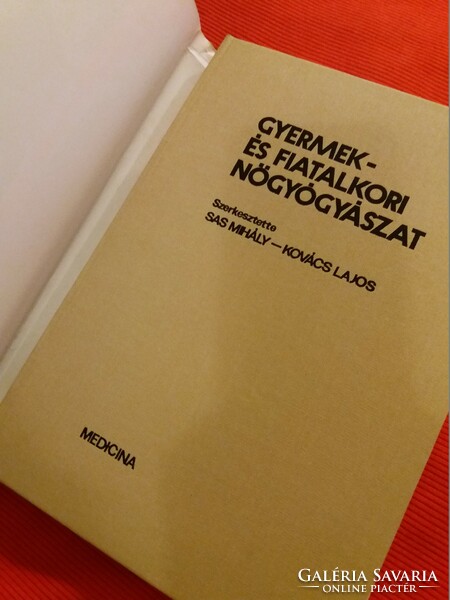 1984. Mihály Sas - Lajos Kovács: pediatric and adolescent gynecology medicine