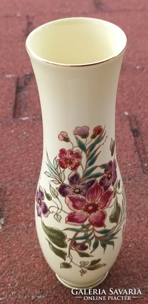 Zsolnay virágos kézzel festett, aranyozott váza