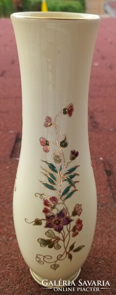 Zsolnay virágos kézzel festett, aranyozott váza