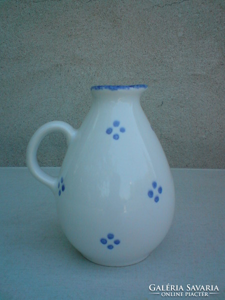 Porcelain jug / vase with narrow mouth and hollow handles