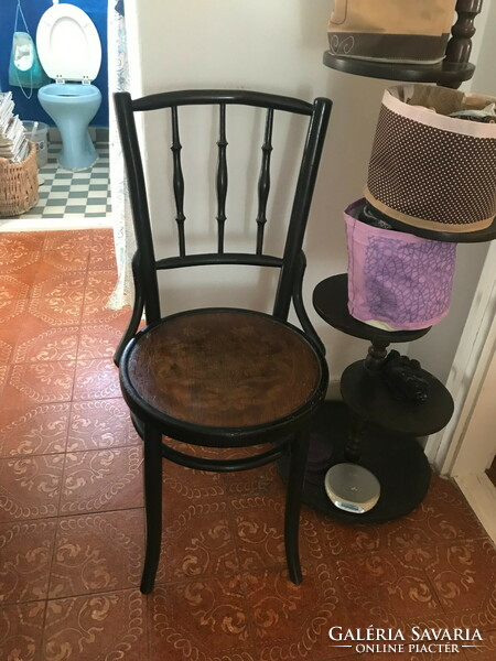 Gyönyörű thonet szék