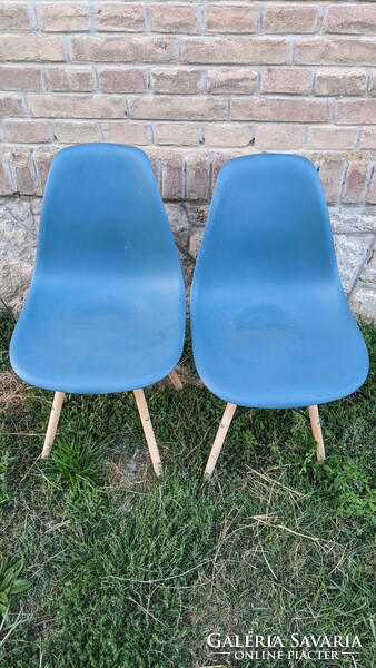 Herman Miller style chairs