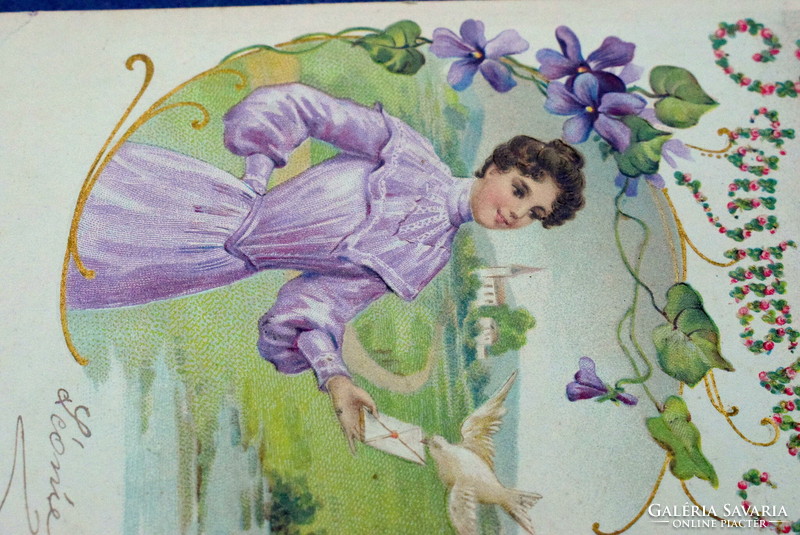 Antik szecessziós dombornyomott üdvözlő képeslap hölgy levéllel galamb ibolya