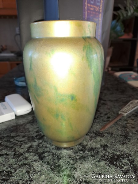 Zsolnay márványmintás eozin váza 20 cm