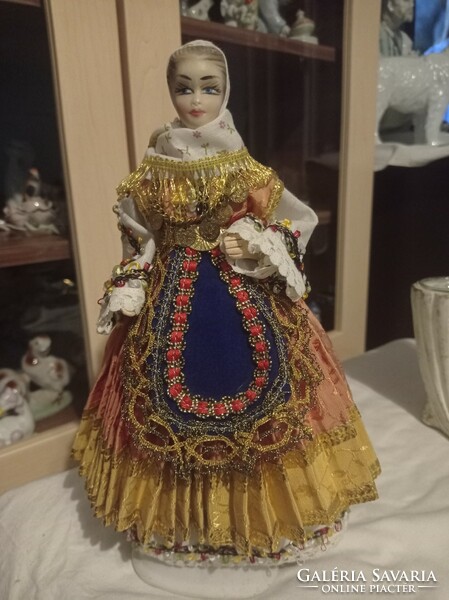 !Rare beautiful!! Unique porcelain doll in folk clothes 28 cm