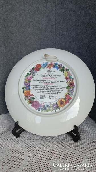 Vintage csodaszép Ursula Band porcelán virágos falitányér, hibátlan, átm.:26 cm, széle aranyozott