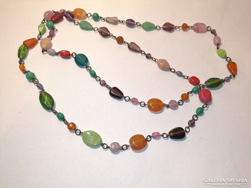 Colored glass necklace (470)