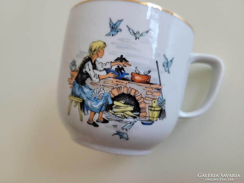 Régi retro mese mintás Hollóházi porcelán bögre gyerekbögre