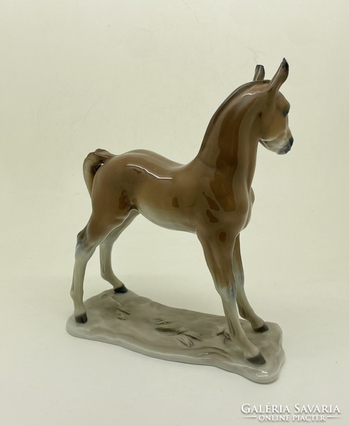Rosenthal porcelán kézzel festett ló Karner 1934 csikó 18cm