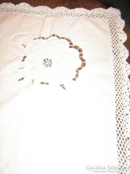 Beautiful crochet edge ribbon embroidered rosette lace tablecloth