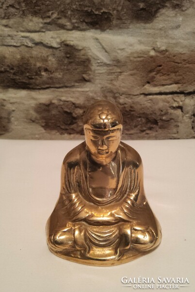 Sárgaréz buddha