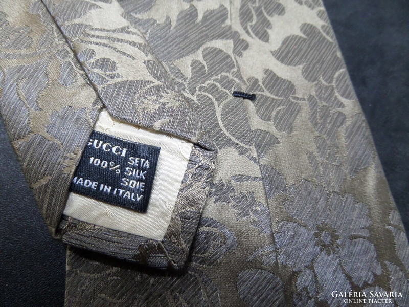 Gucci (original) immaculate silk luxury tie